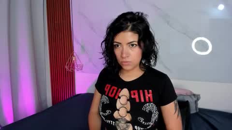 sara_zc online show from 9, 9, 2025