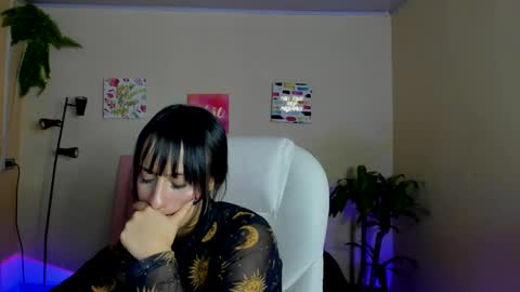 Sarah Ramirez online show from 12, 2, 2025