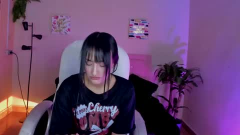 Sarah Ramirez online show from 6, 3, 2025