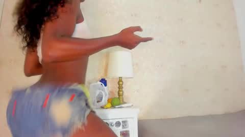 saraacollinss online show from 15, 11, 2025