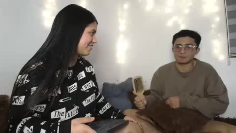 Snapshot of saraandthomas chatting on 13, 12, 2024 sara and thomas online show from 13, 12, 2024