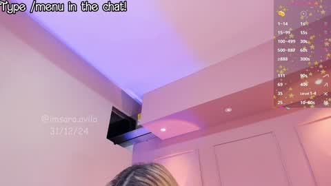 SaraAvila  online show from 31, 12, 2024