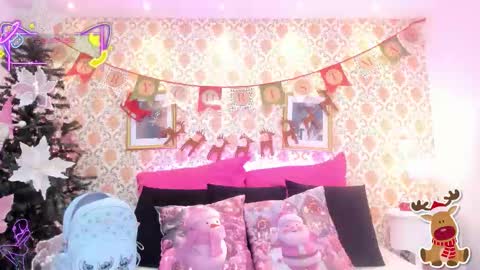 SaraAvila  online show from 18, 12, 2025