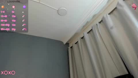 Snapshot of saraby_blandon chatting on 24, 1, 2025 online show from 24, 1, 2025