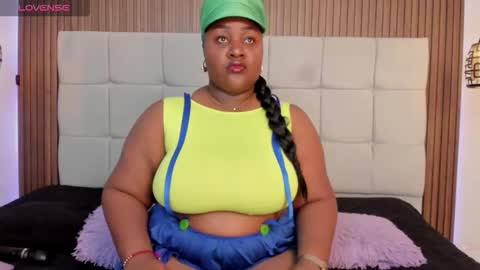 Snapshot of saraby_blandon chatting on 16, 10, 2025 online show from 16, 10, 2025