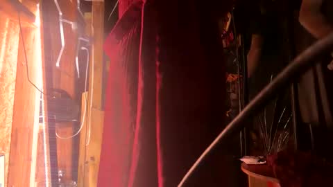 Sarrah Sweet online show from 6, 3, 2026