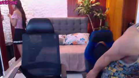 Snapshot of saraclub_jy chatting on 3, 3, 2025 saraclub online show from 3, 3, 2025