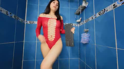 saracony online show from 11, 6, 2026