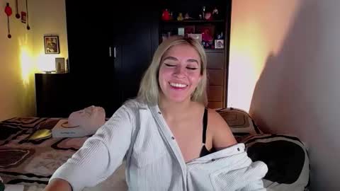 saradiazxxx online show from 5, 3, 2026