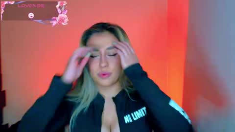 Snapshot of saradiazxxx chatting on 13, 6, 2026 saradiazxxx online show from 13, 6, 2026
