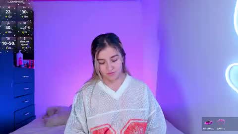 Snapshot of saradiazxxx chatting on 6, 7, 2026 saradiazxxx online show from 6, 7, 2026