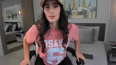 Sara Gomez  online show from 17, 6, 2026