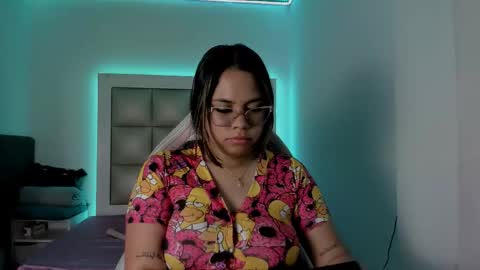 sarah_becker_ online show from 11, 2, 2026