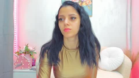 Sara online show from 10, 4, 2026