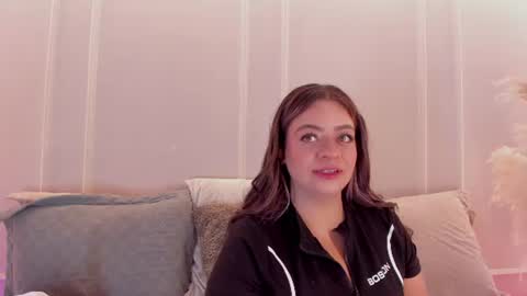 Sarah Bonneth online show from 18, 7, 2026