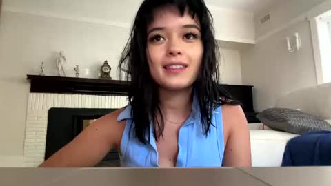 Sarah Heart Aus online show from 5, 2, 2025