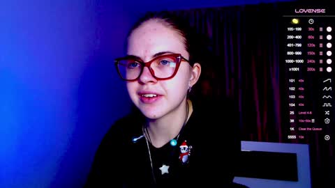 Snapshot of sarah_hs chatting on 19, 12, 2024 Sarah online show from 19, 12, 2024