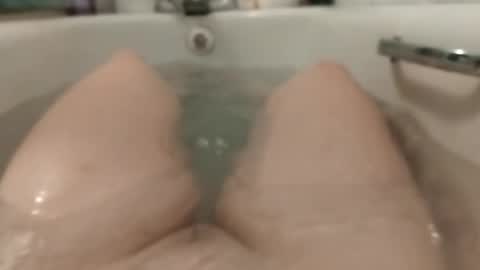 Sarahs room online show from 1, 3, 2026