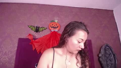 Snapshot of sarah_skys chatting on 18, 10, 2025 sarah_skys online show from 18, 10, 2025