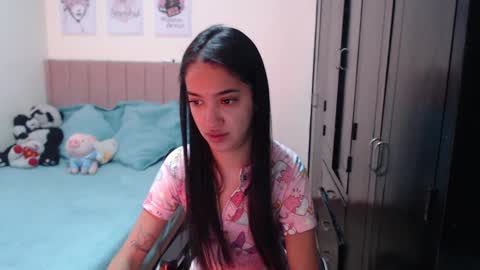 Snapshot of sarah_stone15 chatting on 12, 12, 2024 Sarah online show from 12, 12, 2024