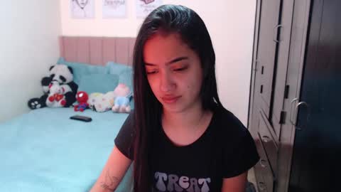 Snapshot of sarah_stone15 chatting on 18, 12, 2024 Sarah online show from 18, 12, 2024