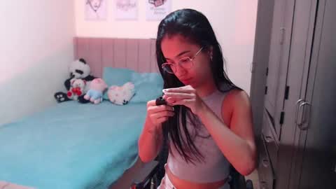 Snapshot of sarah_stone15 chatting on 20, 12, 2024 Sarah online show from 20, 12, 2024