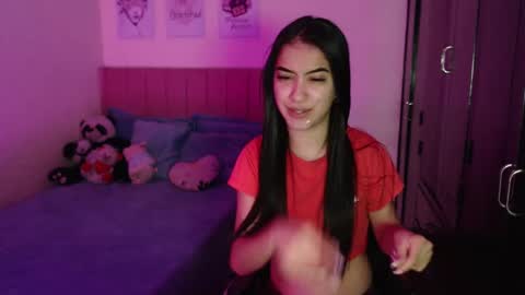 Snapshot of sarah_stone15 chatting on 5, 3, 2025 Sarah online show from 5, 3, 2025