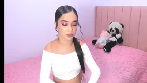 Snapshot of sarah_stone15 chatting on 29, 10, 2025 Sarah online show from 29, 10, 2025