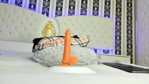 Snapshot of sarah_t33n chatting on 1, 3, 2025 Sarah online show from 1, 3, 2025