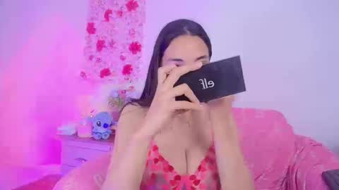 sarahajhoness online show from 17, 3, 2026