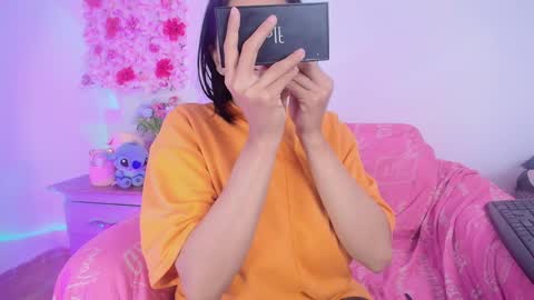 sarahajhoness online show from 19, 3, 2026