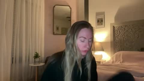 Sarah online show from 10, 6, 2026