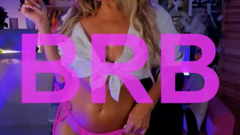 Divine Sarah NONUDE model online show from 17, 1, 2026