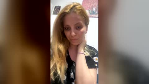 sarahhwild online show from 2, 6, 2026