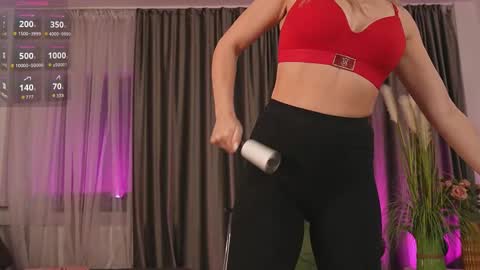 Sarahjadore online show from 30, 11, 2025