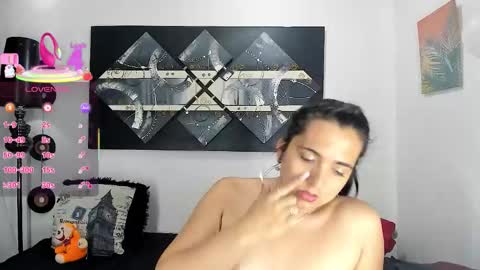  SARAHJEY     online show from 10, 2, 2026