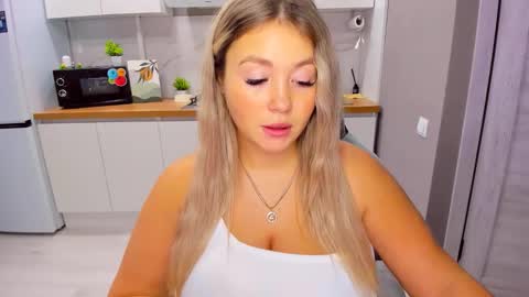 Sarah online show from 11, 10, 2025