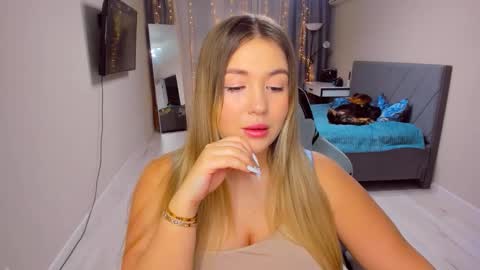 Snapshot of sarahmils chatting on 25, 2, 2026 Sarah online show from 25, 2, 2026