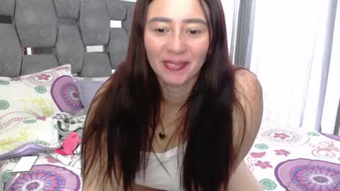 Snapshot of sarahott_1 chatting on 23, 5, 2026 Lia online show from 23, 5, 2026