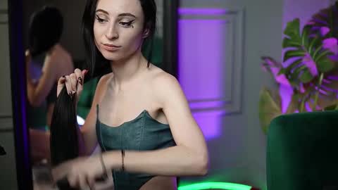 Snapshot of saraiangel chatting on 18, 12, 2025 Sarai online show from 18, 12, 2025