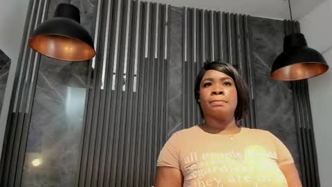 Snapshot of saraievans chatting on 6, 1, 2026 Sarai online show from 6, 1, 2026