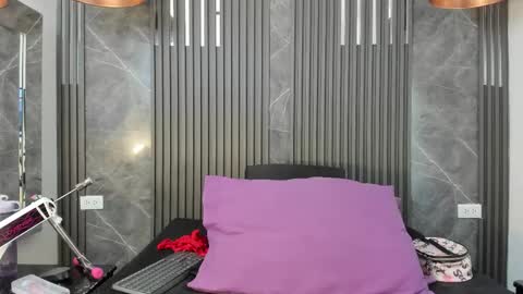 Snapshot of saraievans chatting on 11, 1, 2026 Sarai online show from 11, 1, 2026