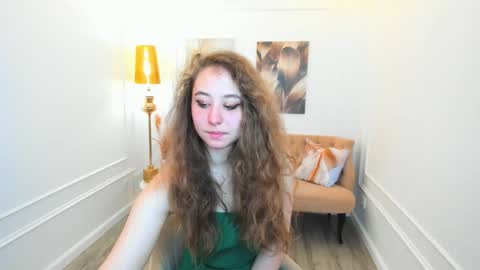 Snapshot of sarajeredi chatting on 7, 4, 2026 sarajeredi online show from 7, 4, 2026