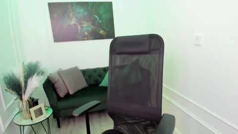 Snapshot of sarajeredi chatting on 8, 4, 2026 sarajeredi online show from 8, 4, 2026