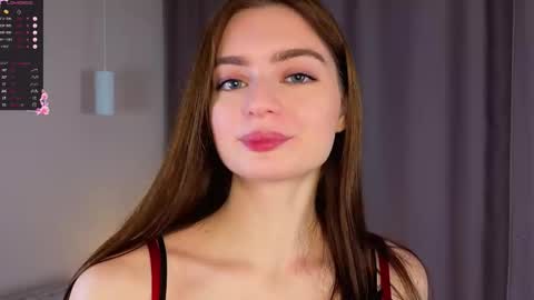 Snapshot of sarakinsly chatting on 30, 11, 2025 Rosie online show from 30, 11, 2025