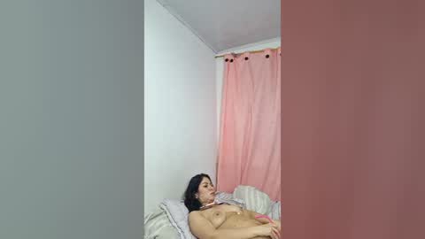 sara luna online show from 30, 7, 2026