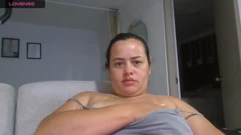 sara martinez online show from 28, 7, 2026