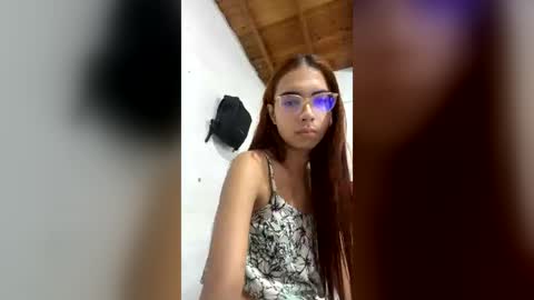 sarasaenz999 online show from 1, 7, 2026