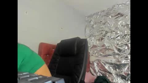 sarastonesx online show from 13, 1, 2026