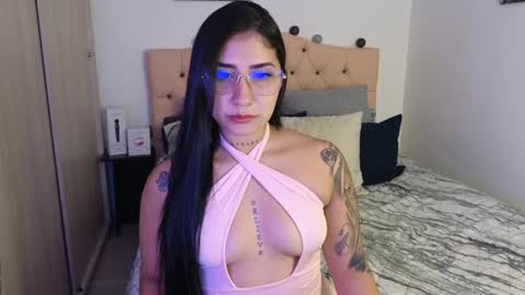 Snapshot of saratukkerr chatting on 23, 1, 2025 saratukkerr online show from 23, 1, 2025